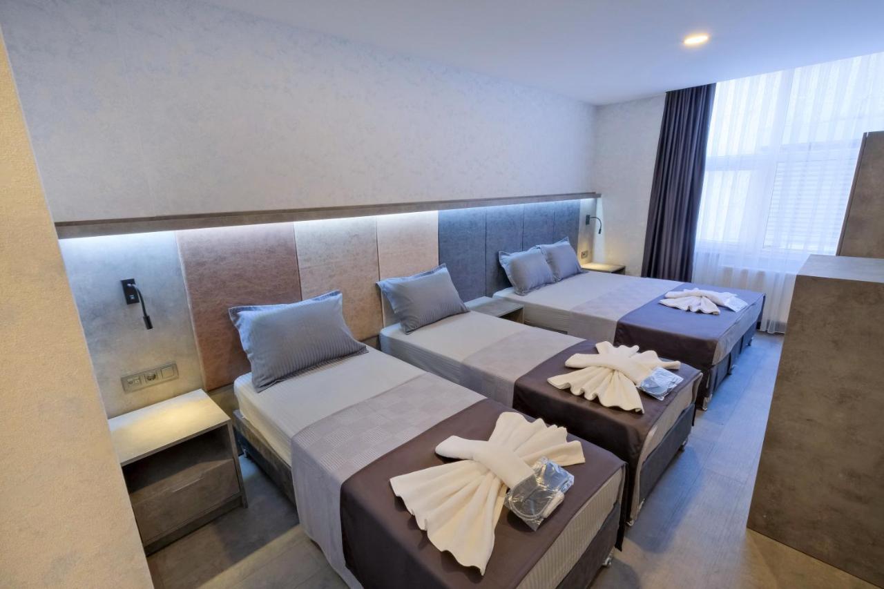 The Queen Hotel Istanbul Bagian luar foto